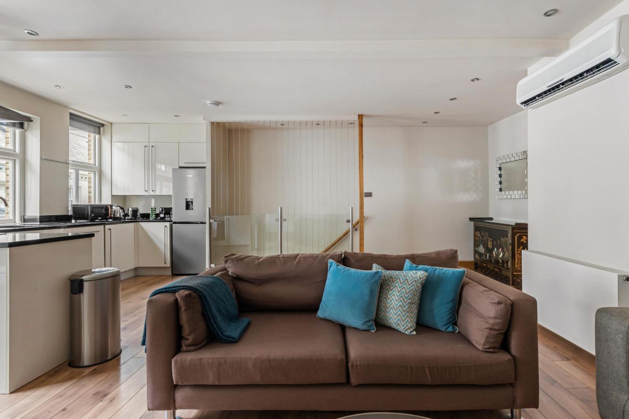 Enchanting Hideaway - La Reserve South Kensington Londen Buitenkant foto