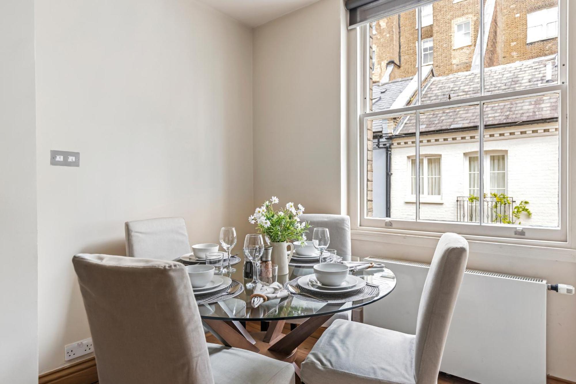 Enchanting Hideaway - La Reserve South Kensington Londen Buitenkant foto