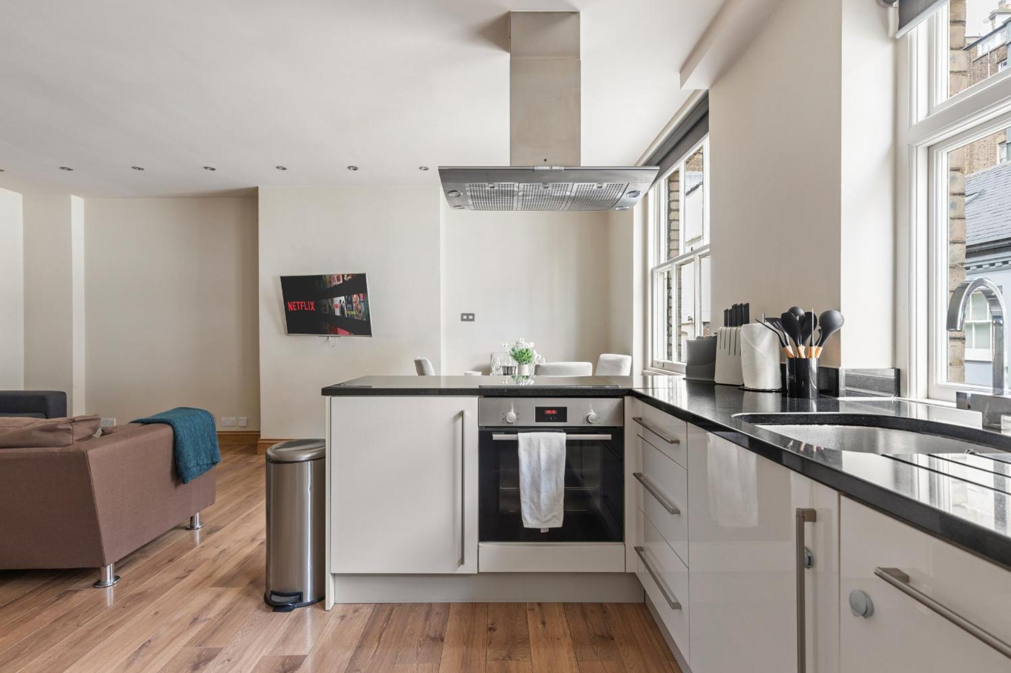 Enchanting Hideaway - La Reserve South Kensington Londen Buitenkant foto