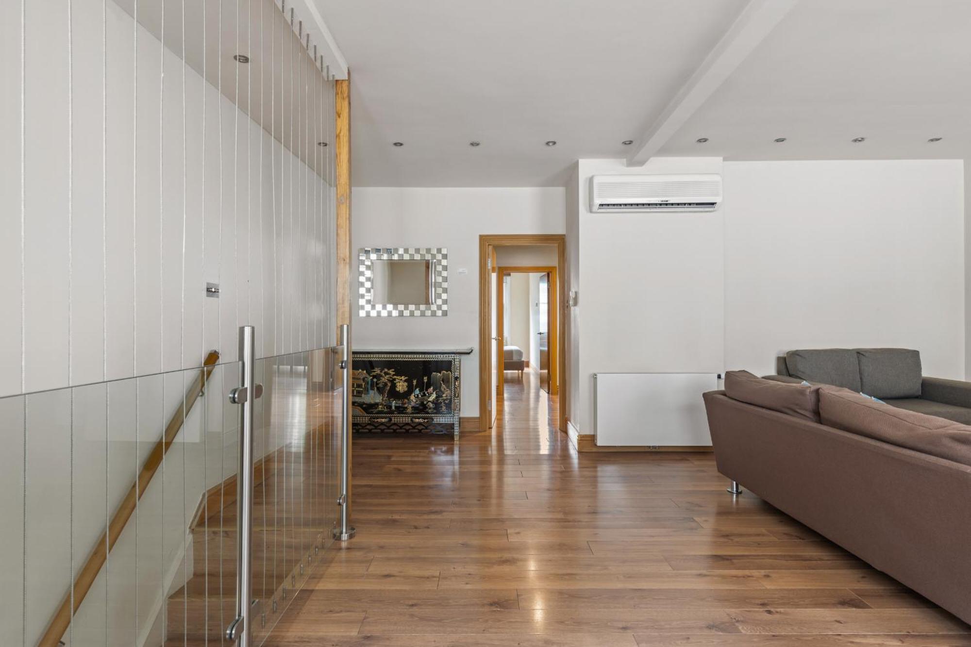 Enchanting Hideaway - La Reserve South Kensington Londen Buitenkant foto